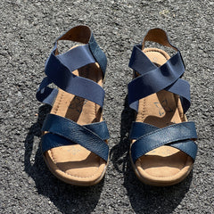Comfortiva Women’s Keegan X-Strap Slip -on Sandal 8M Navy Leather/Stretch
