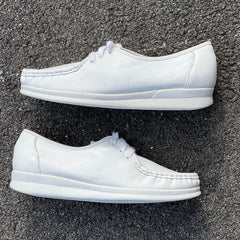 Women's NURSE MATES •Anni Lo• Lace-up 9.5M White Leather