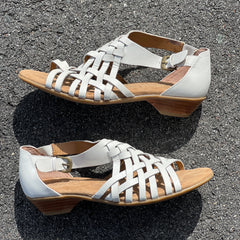 Comfortiva Women's •Rita• Huarache 8M White leather