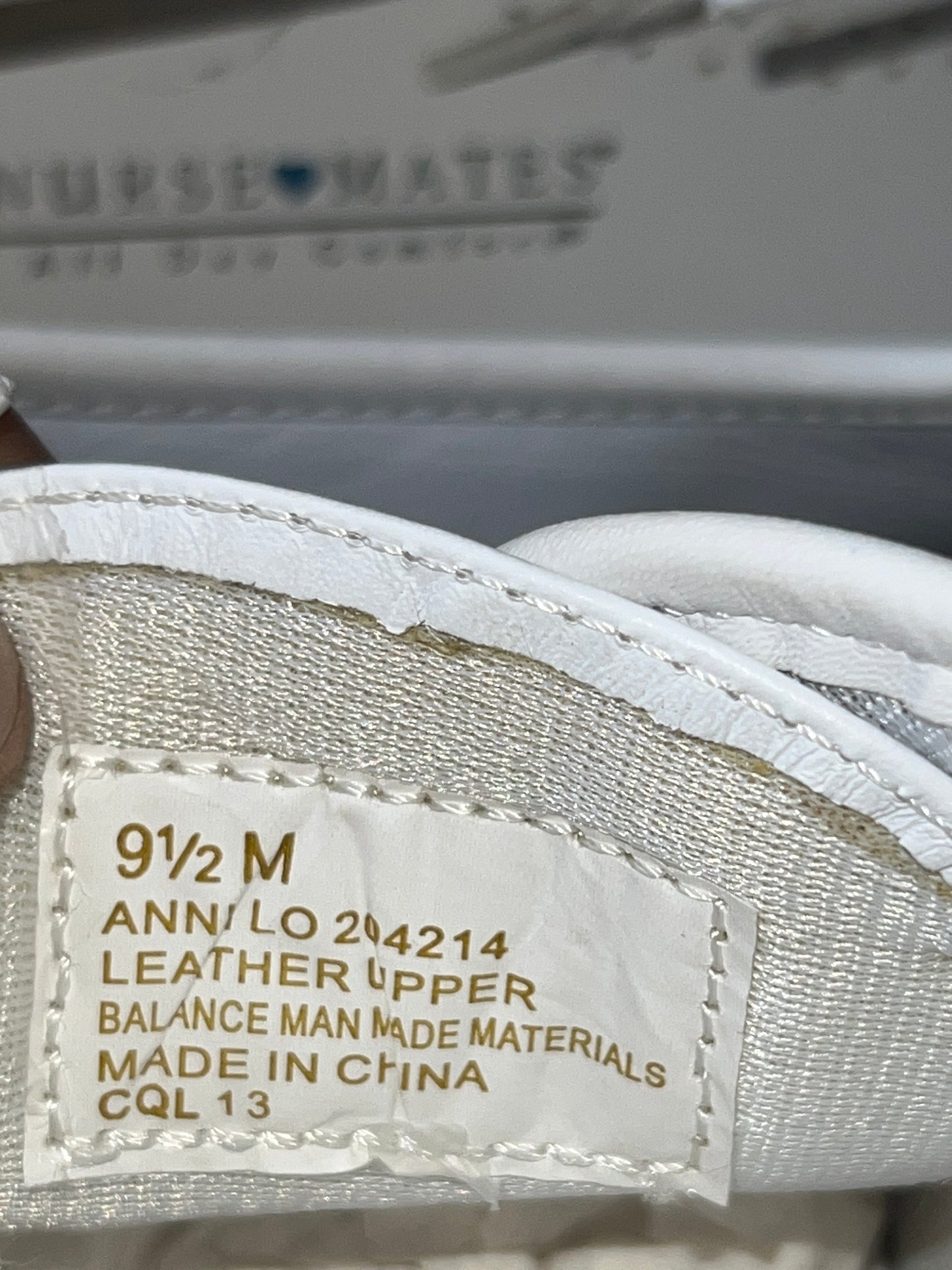 Women's NURSE MATES •Anni Lo• Lace-up 9.5M White Leather