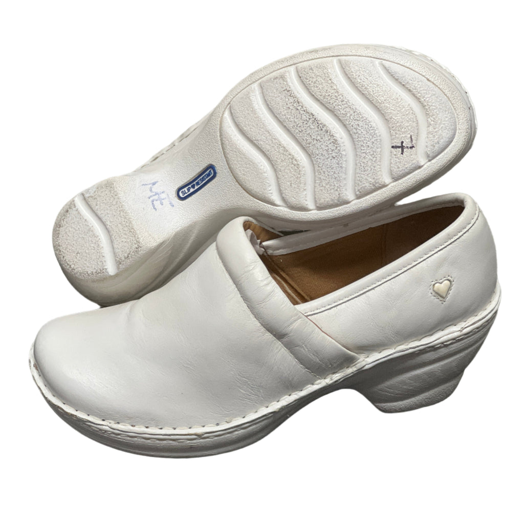 Women’s Nurse Mates Halle Pillow Top Clog 7M White Leather