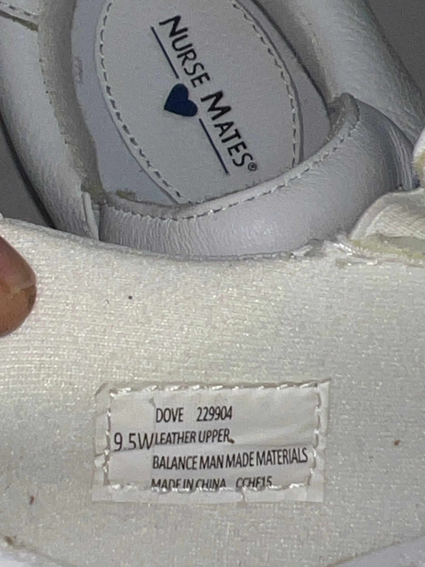 Women’s Nurse Mates Dove Twin-gore Slipon 9.5W White Leather