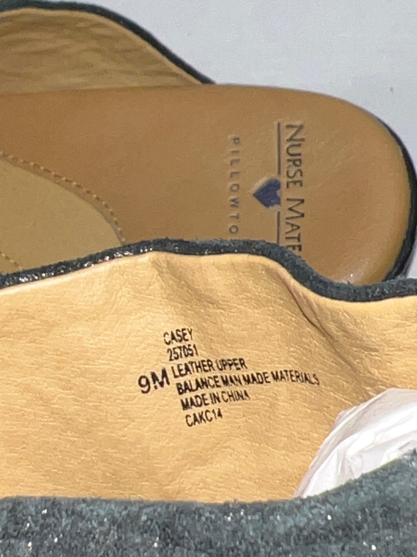 Women’s Nurse Mates Casey Pillow-top Open-back Clog 9M Black Printed Silver Scaled Leather