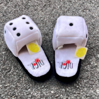 2 pair Vintage Las Vegas Footwear Fuzzy dice slippers size 6-7