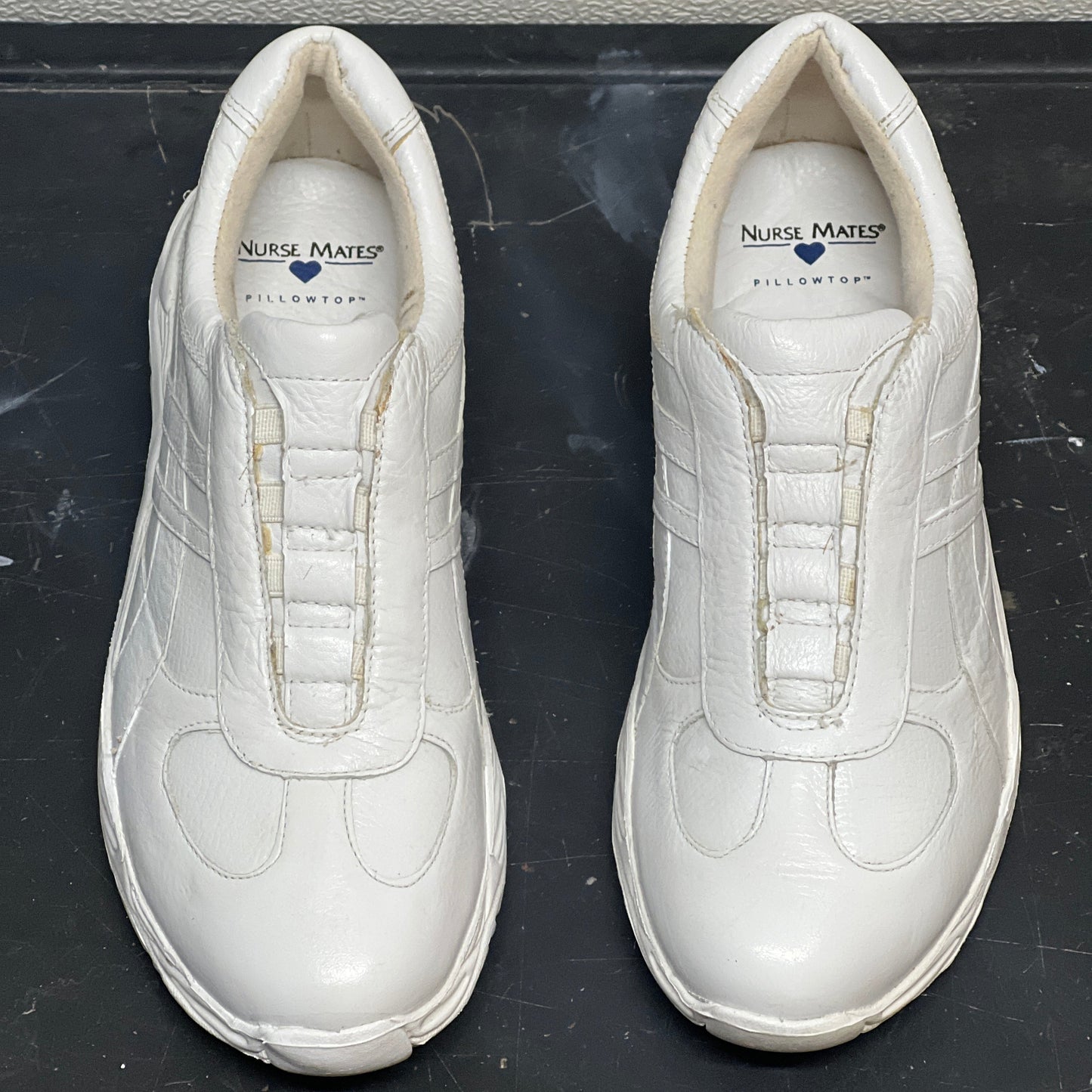 Women’s Nurse Mates Quantum Pillow Top slip on 8.5M White Leather