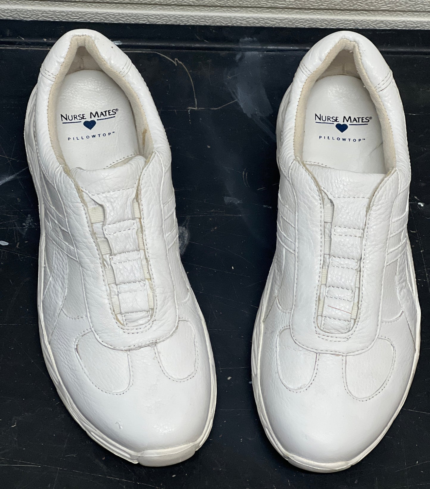 Women’s Nurse Mates Quantum Pillow Top slip on 11M White Leather