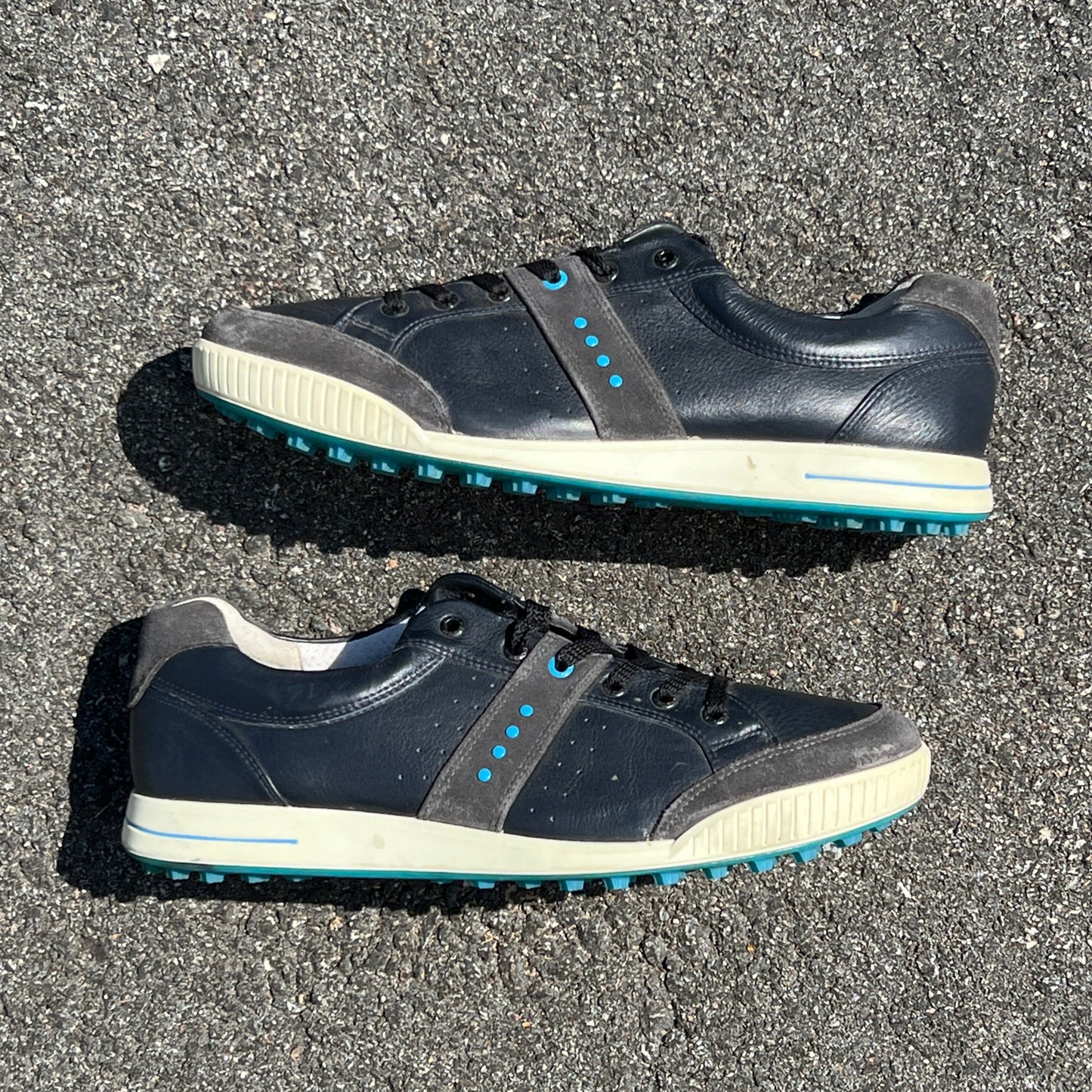 Men’s Ecco Street Cleat-less Golf Shoe 45EU • Black/Blue • Leather