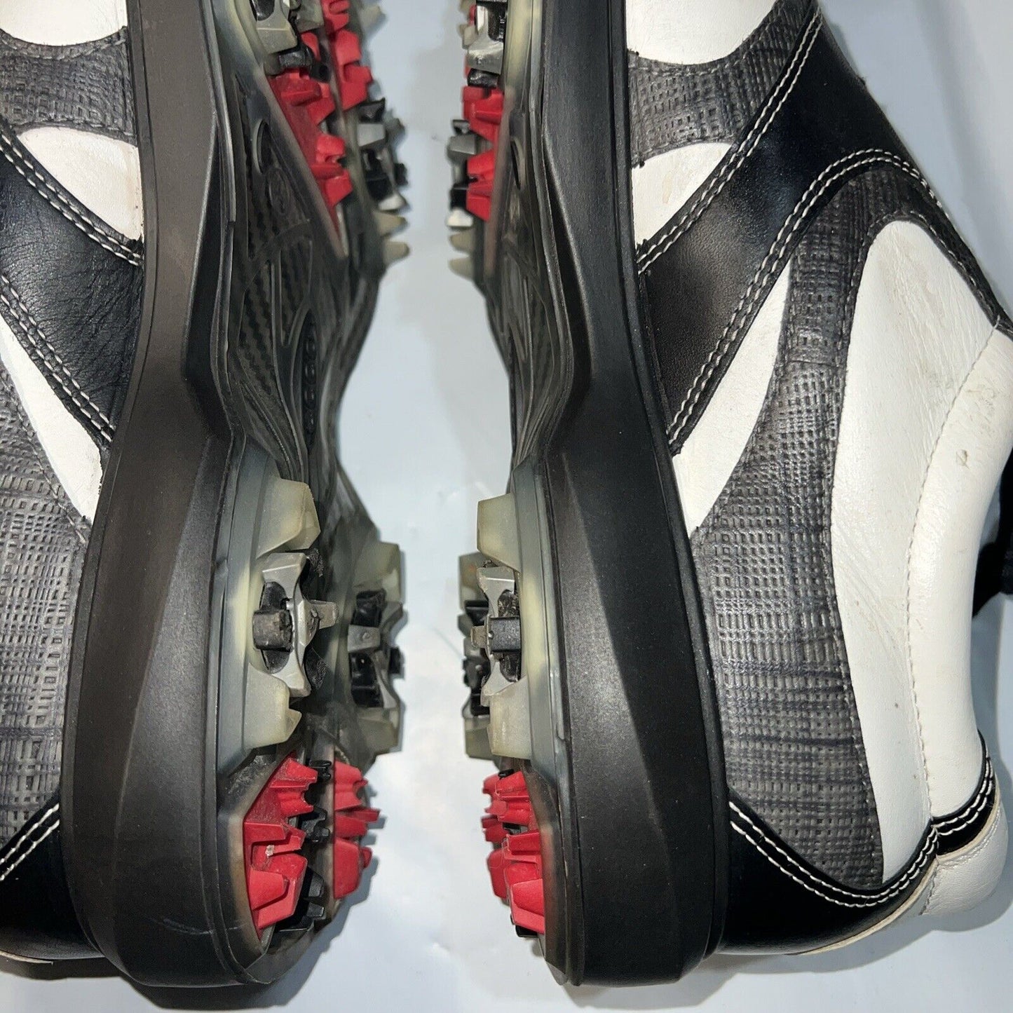 Men’s Ecco White/Black/Gray Leather Spiked Golf Shoe 44EU