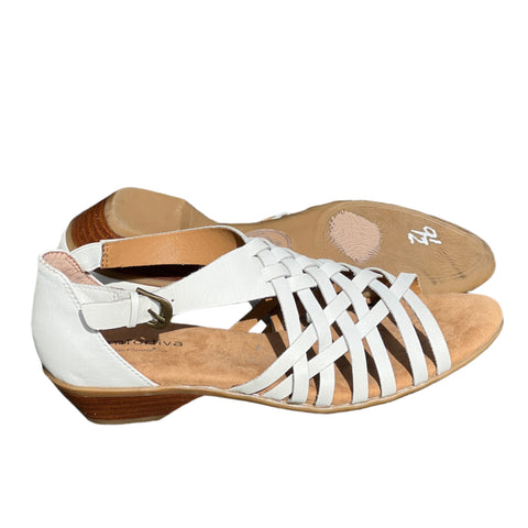 Comfortiva Women's •Rita• Huarache 9.5M White Leather