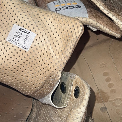Men’s Ecco Street Premier Cleat-less Golf Shoe 45EU • Tan Leather