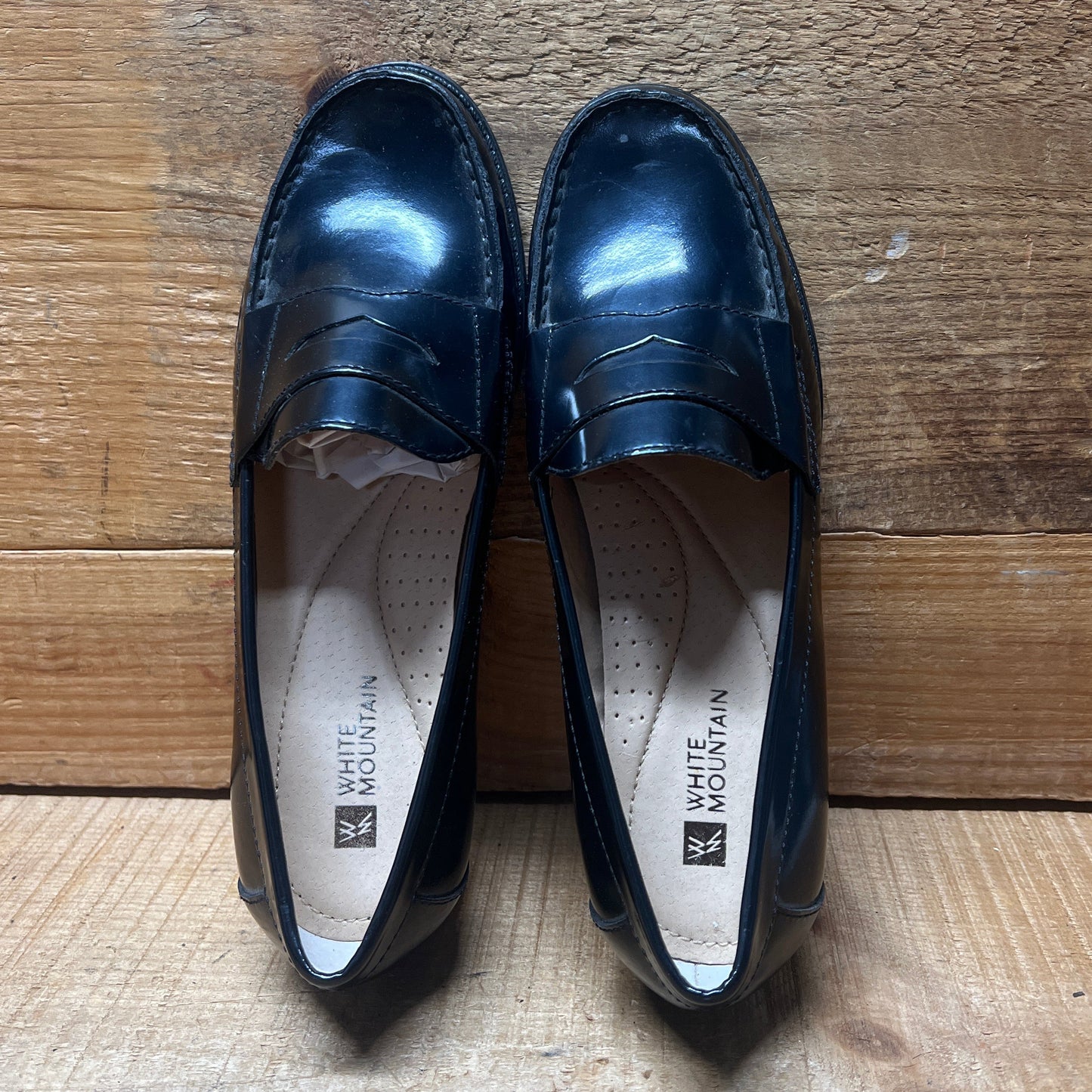 Women's White Mountain Penny Loafer 5.5M Black patent Leather