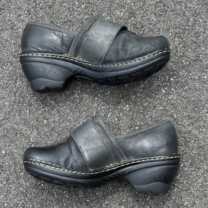 SOFTSPOTS Women's •Lina• Clog Black Leather- 8W