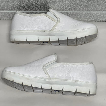 Women’s Nurse Mates Adela Twin-gore Slipon 6W White Leather