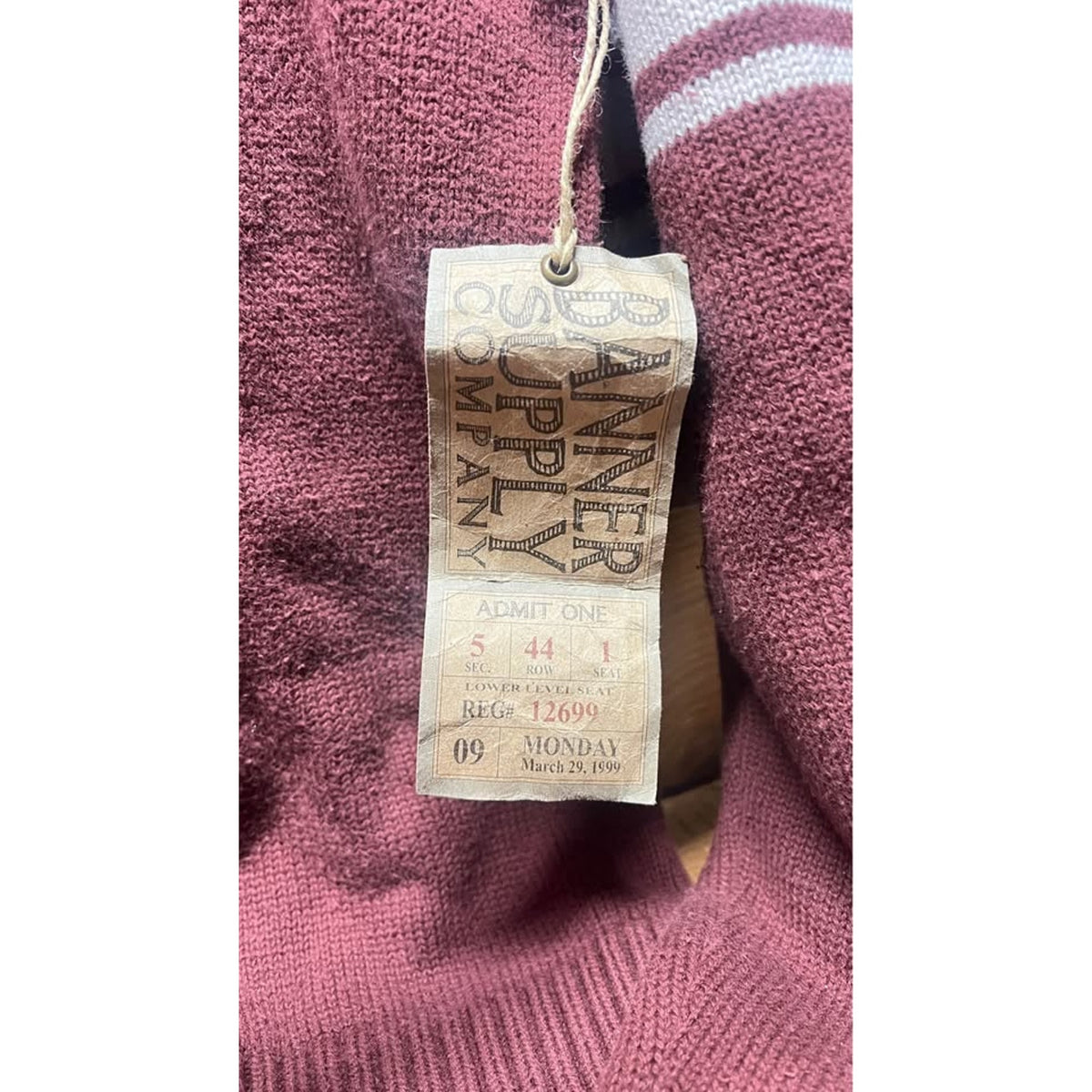 Women’s cotton knit Harvard  collegiate Sweater Xl-fits small