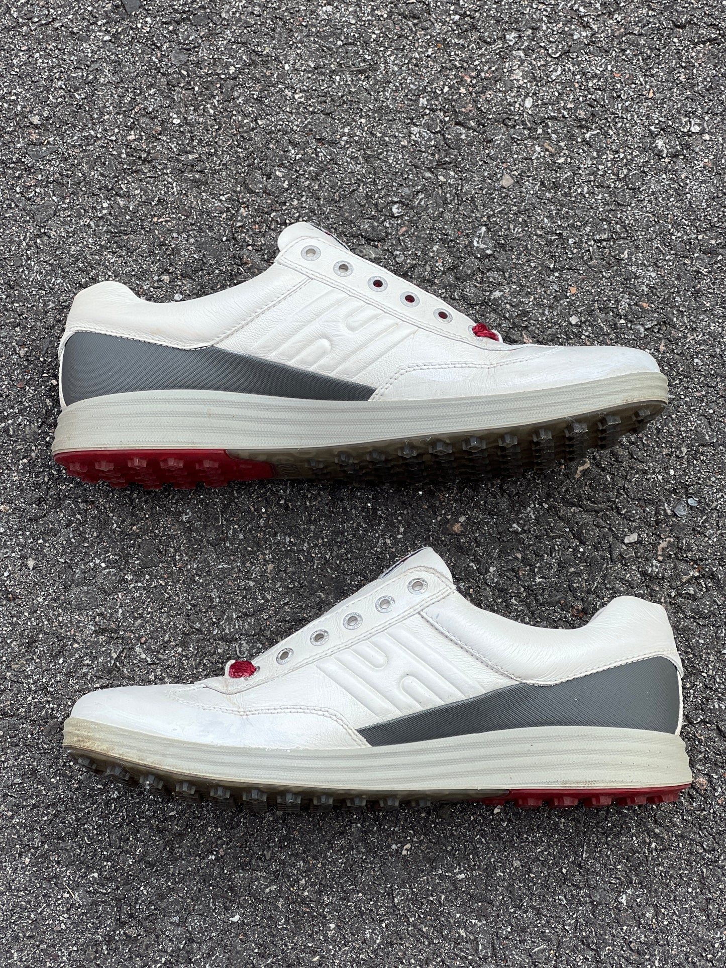 Men’s Ecco  Premier Cleat-less Golf Shoe 45EU •White/ Grey• Hydromax  Leather