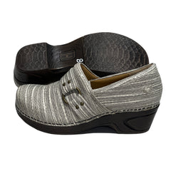 Women’s Nurse Mates Dakota Pillow-top Comfort  Clog 8M Grey Timber Leather