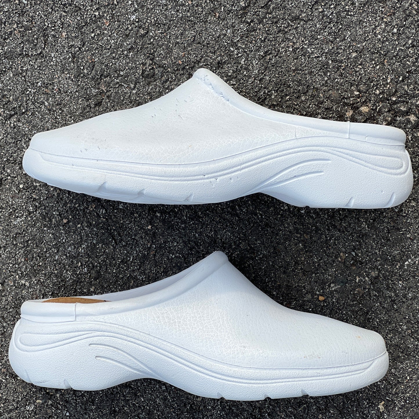 Women's  NURSE MATES  •Quarky•  EVA Clog 10MW  White