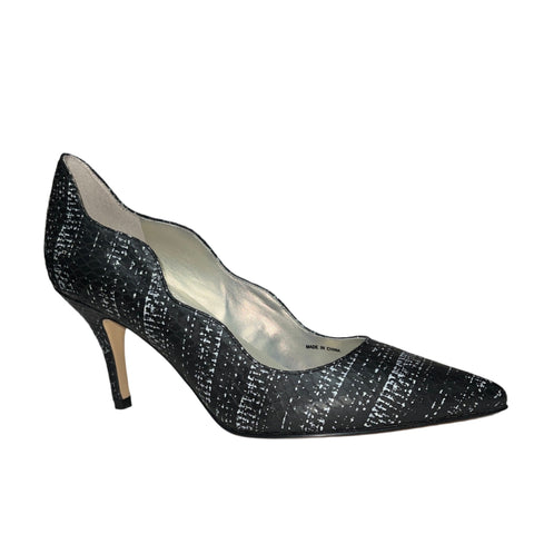 TAHARI Women's Charter  Scalloped -edge Pointed-toe Pump  - Black/White Embossed Reptile  8M