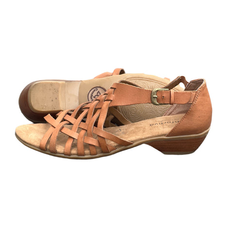 Comfortiva Women's •Rita• Huarache 8M Tan Leather