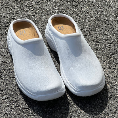 Women's  NURSE MATES  •Quarky•  EVA Clog 7MW  White