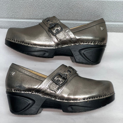 Women’s Nurse Mates Chelsea  Pillow-top Clog 8M Anthracite Leather