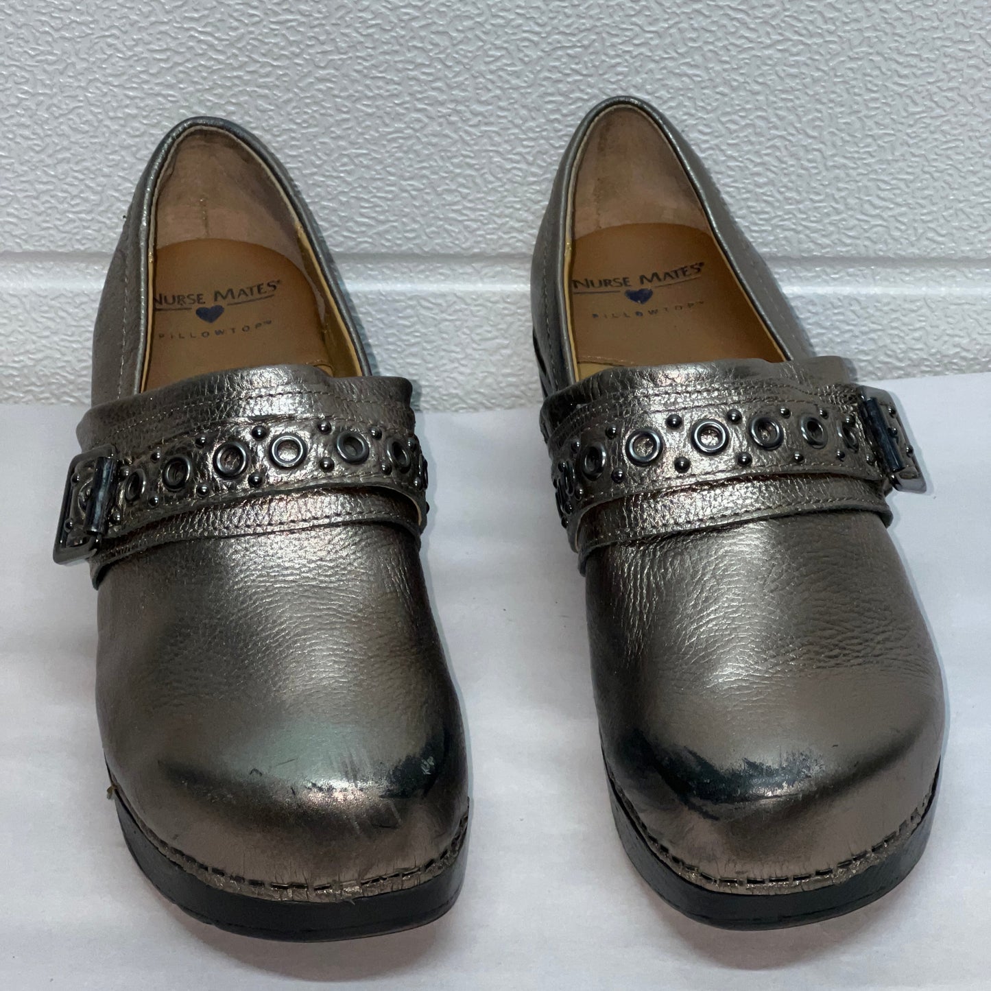 Women’s Nurse Mates Chelsea  Pillow-top Clog 8M Anthracite Leather