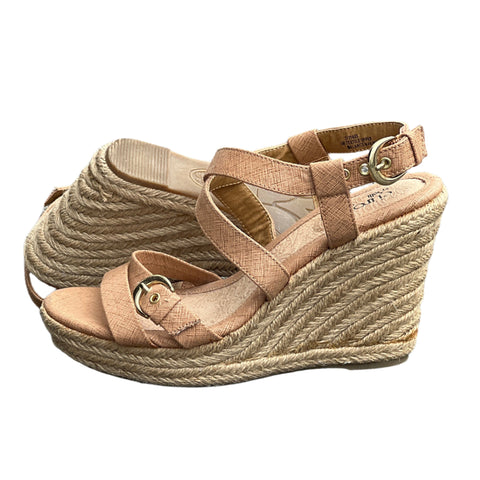 Woman’s  Euro Soft by Sofft Jute Wrapped Platform Sandal  8M Beige Textile