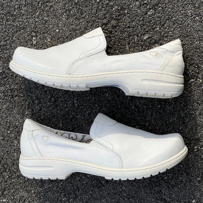 Women's  NURSE MATES  •Meredith•  Gored Slip-on 9.5W  White Leather