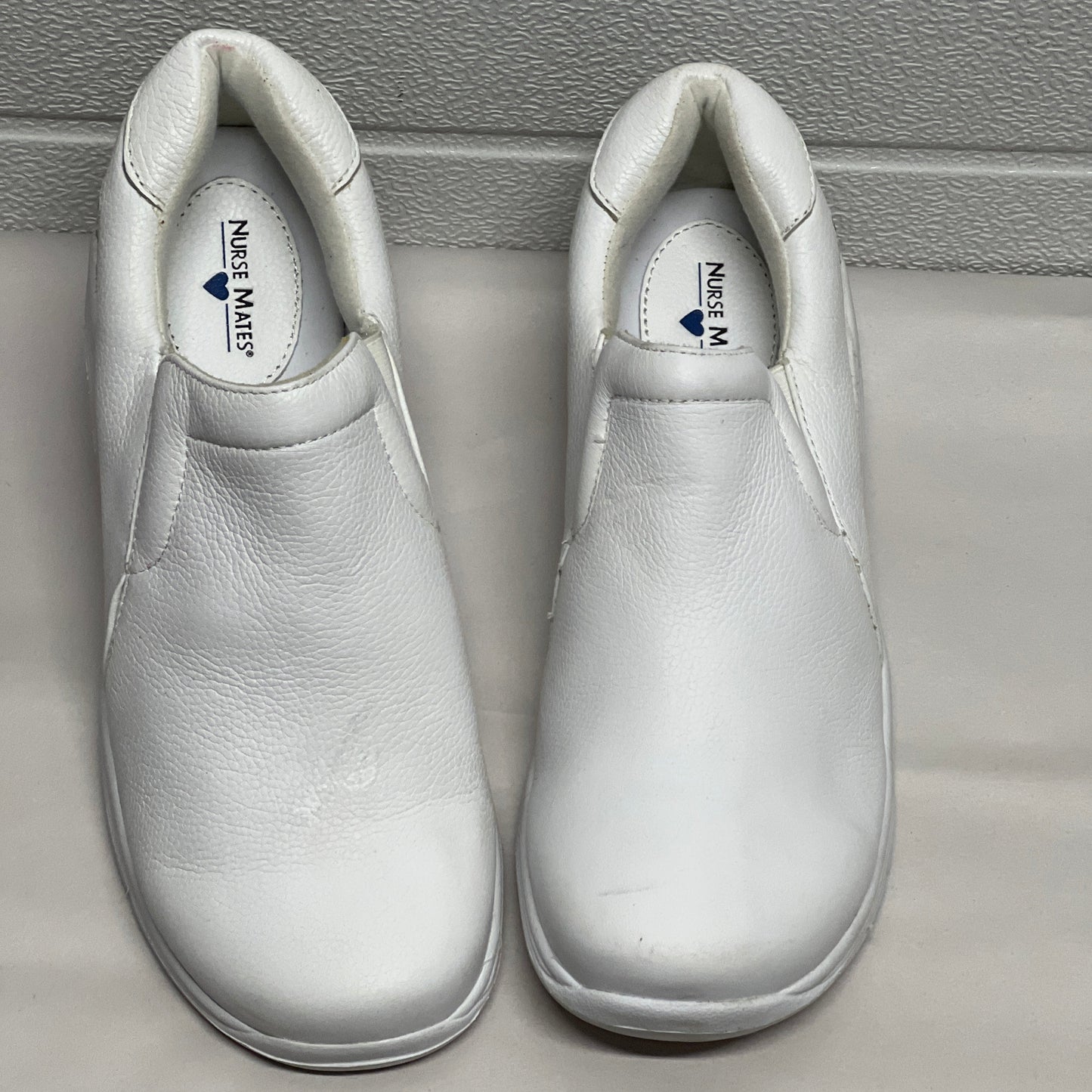 Women’s Nurse Mates Dove Twin-gore Slipon 9.5W White Leather