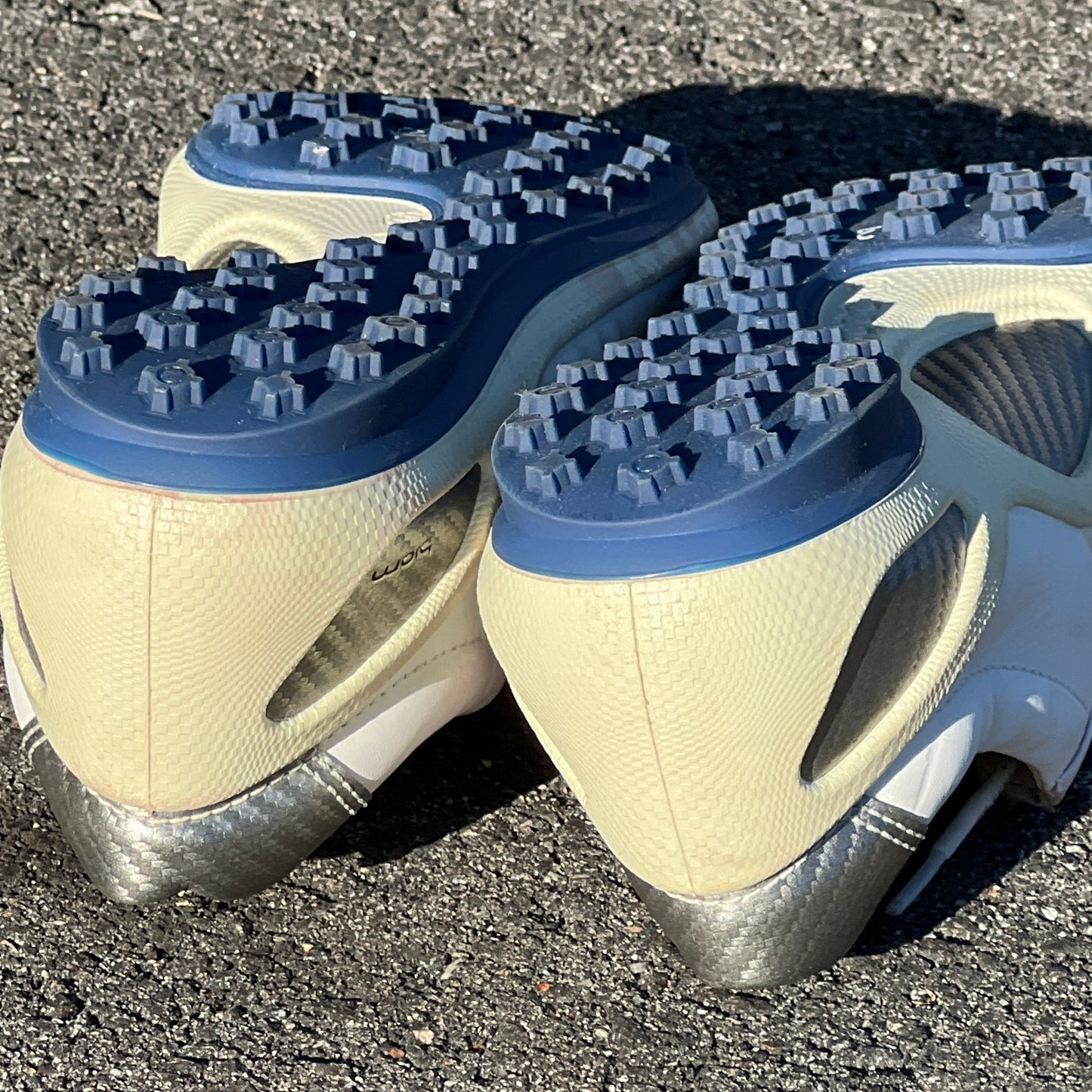 Men’s Ecco  Biom Natural Motion Spikeless Golf Shoes 45EU -White/Blue- Hydromax Leather