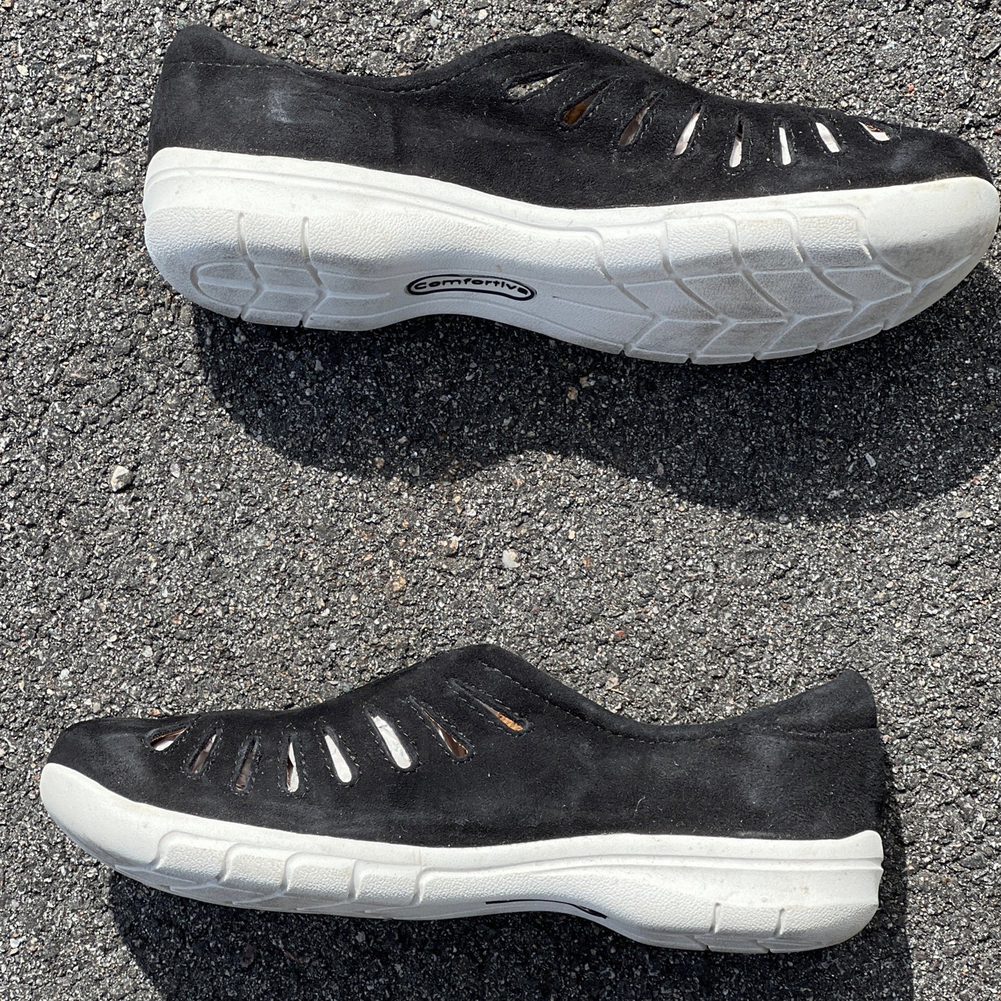 Comfortiva by SoftSpots Women’s •Tinsley•  Comfort Slip-on 7.5M Black Suede