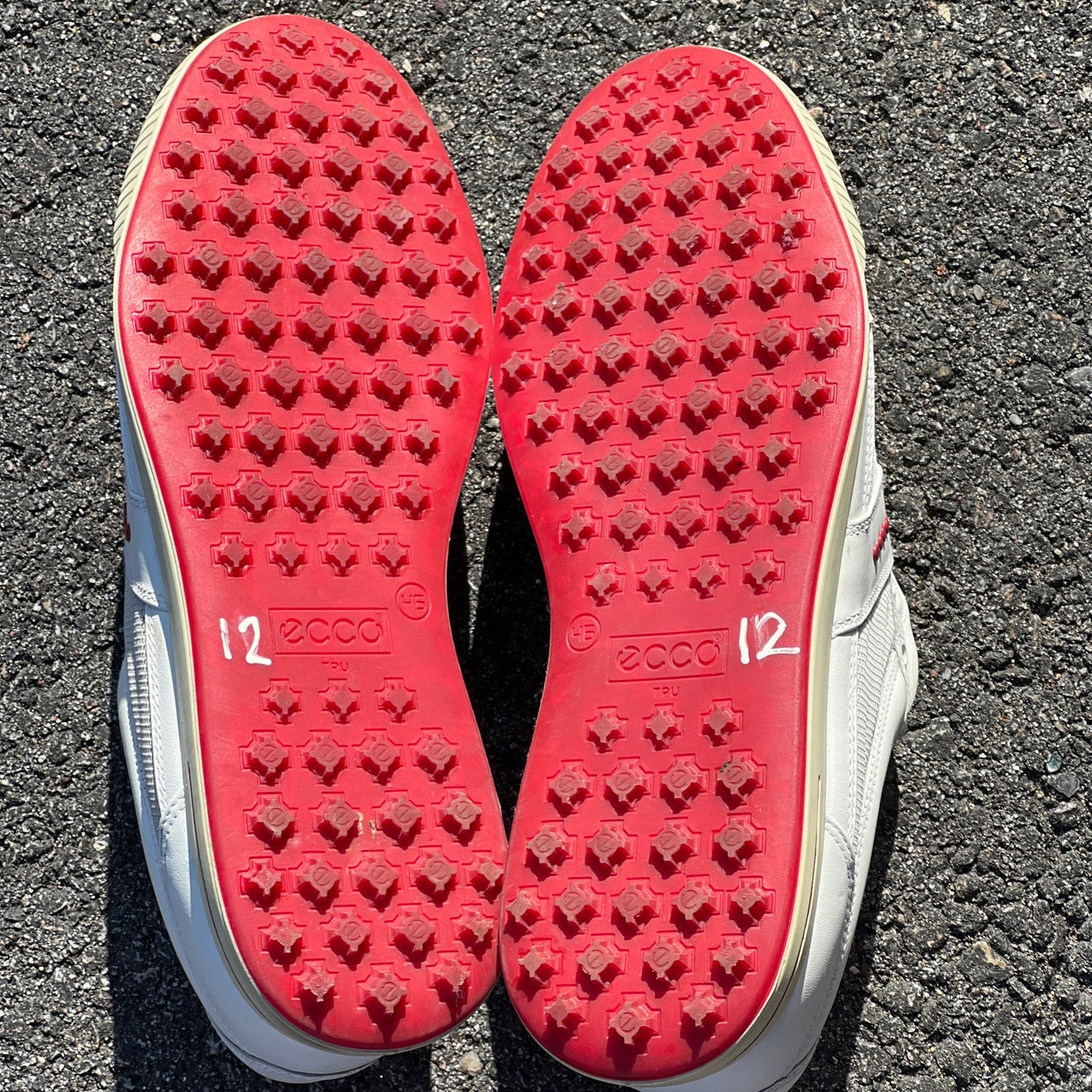 Men’s Ecco Street Cleat-less Golf Shoe 46EU • White/Red • Leather