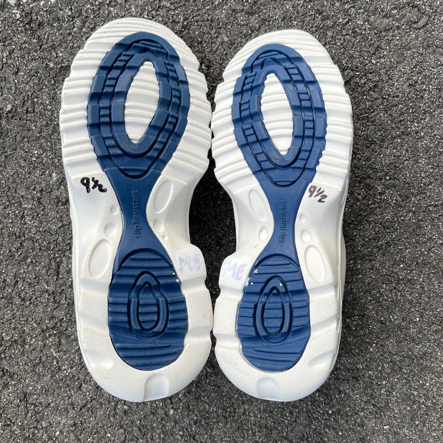 Women's  NURSE MATES  •Sami•  Slip-on Athletic 9.5M  White Leather