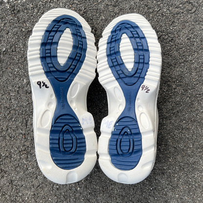 Women's  NURSE MATES  •Sami•  Slip-on Athletic 9.5M  White Leather