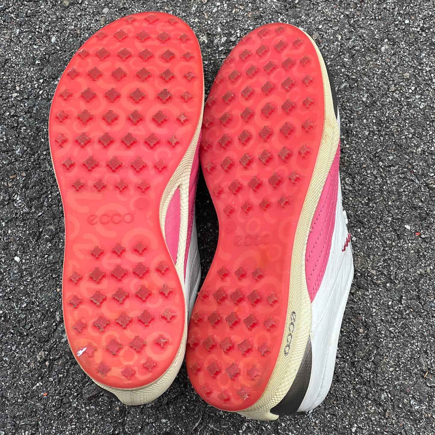 Women’s Ecco  Biom Spikeless Golf Shoes 38EU -White/Pink- Hydromax Yak Leather