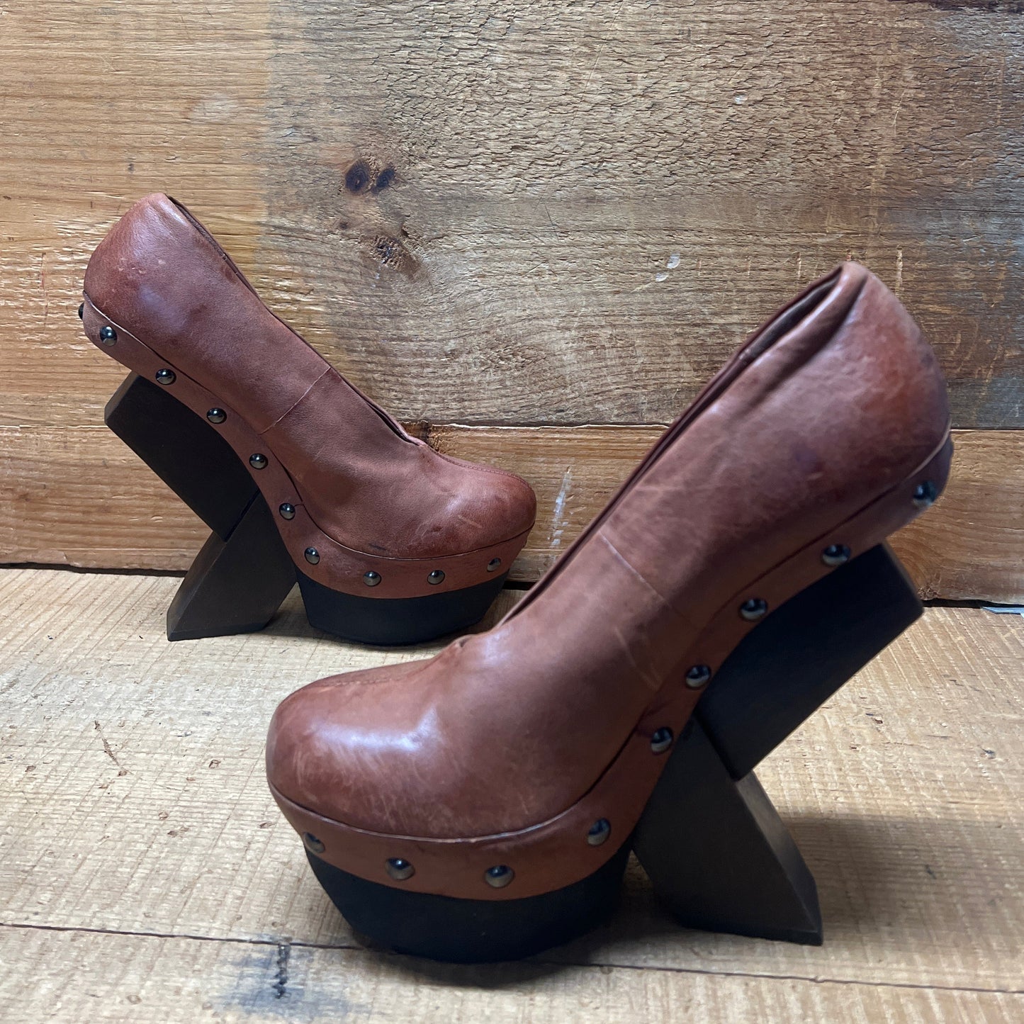 UNITED NUDE Women's Abstract Rustic Wood Platform High Heel 39 Brown Leather