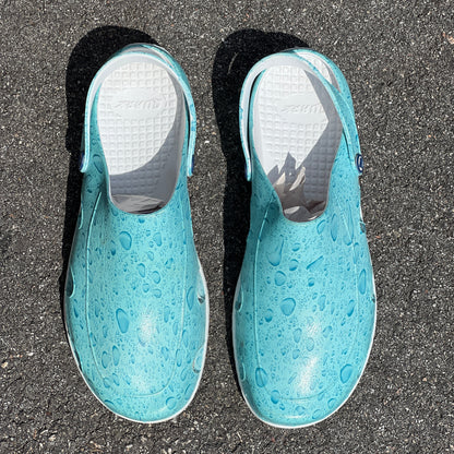 Men’s •Quarky•   EVA Clog  Size 13 White/ Blue Splash