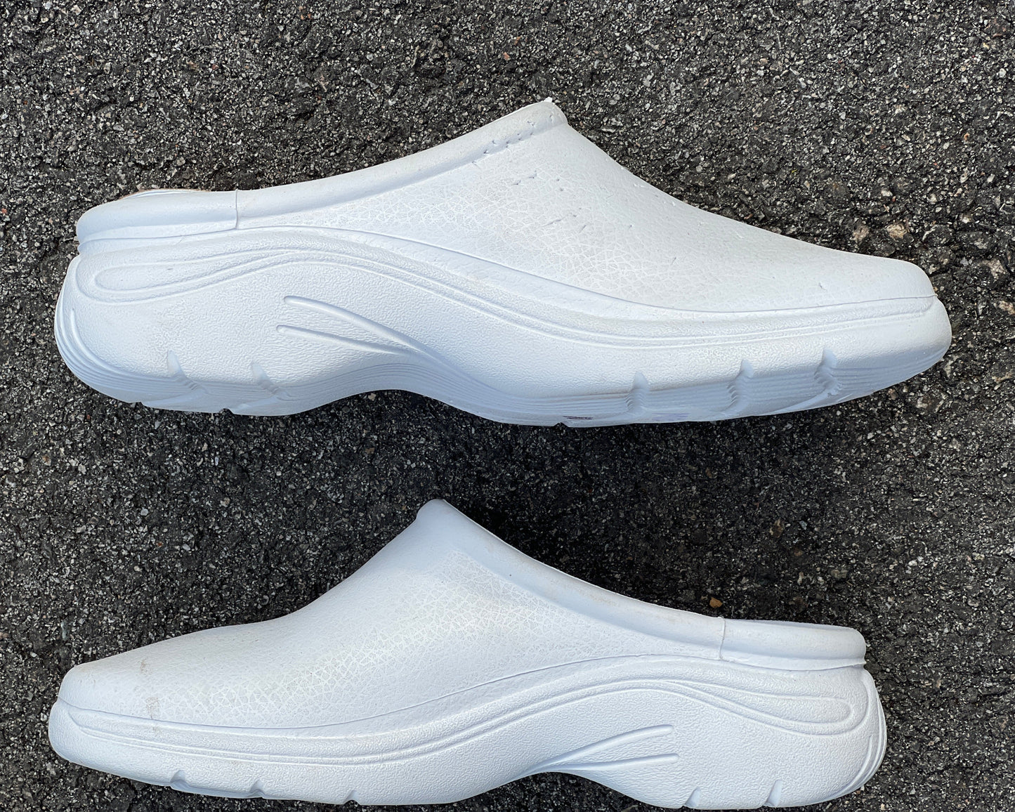 Women's  NURSE MATES  •Quarky•  EVA Clog 10MW  White