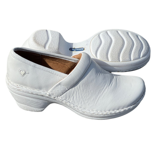 Women’s Nurse Mates Halle  Pillow Top Clog  9M White Leather